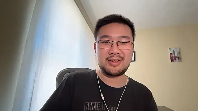 Snapshot of jasonryu2025 chatting on 04.25.26 jasonryu2025 online show from 04.25.26