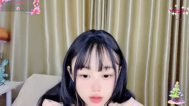 okyssa online show from 06.12.26