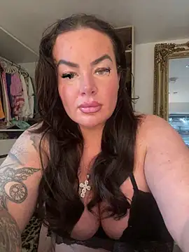 Maya x1 online show from 03.07.26