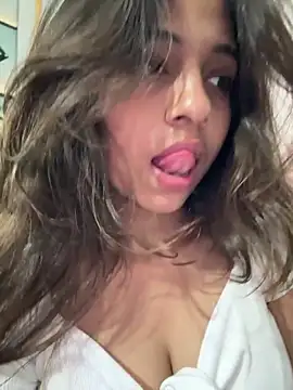 Snapshot of its_anuuu chatting on 03.02.26 its anuuu online show from 03.02.26