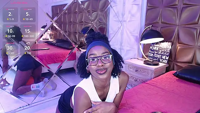 Snapshot of MelodyBlazze chatting on 05.08.26 MelodyBlazze online show from 05.08.26