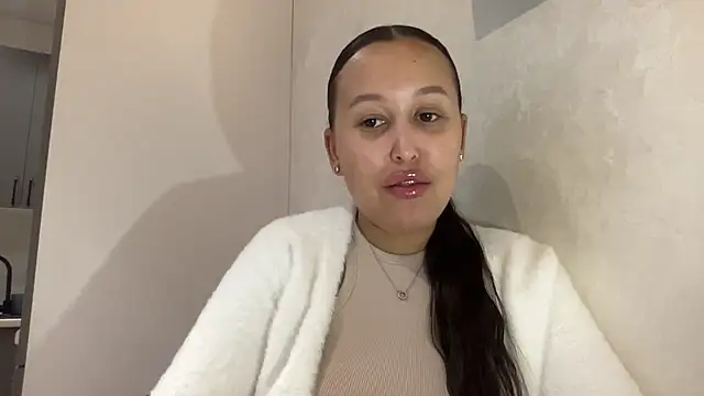 Snapshot of Dana_005 chatting on 05.02.26 Dana 005 online show from 05.02.26