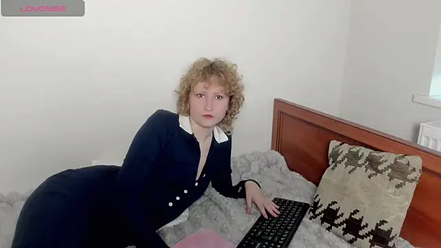 Snapshot of AnnStasia chatting on 02.23.26 AnnStasia online show from 02.23.26