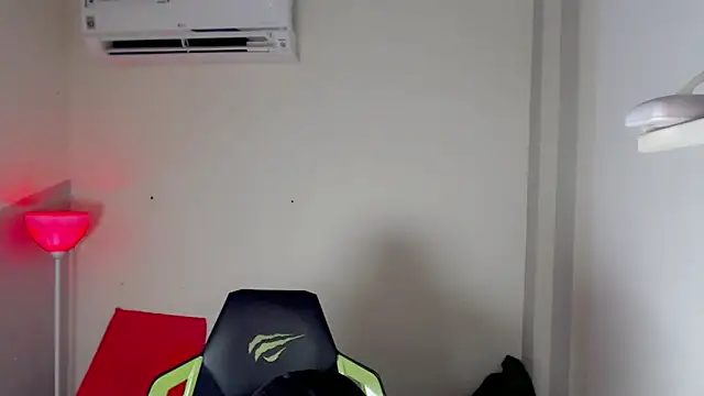 Street poemm  online show from 03.03.26