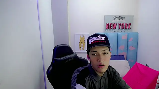 Street poemm  online show from 04.15.26