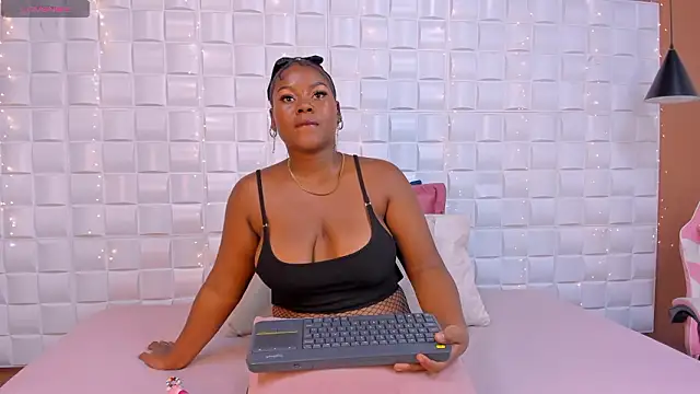 Snapshot of RebeccaBourbon chatting on 03.02.26 RebeccaBourbon online show from 03.02.26