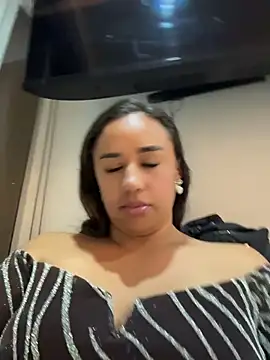 Eyssha online show from 03.27.26