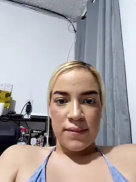 Snapshot of Lana_C chatting on 05.28.26 Lana C online show from 05.28.26