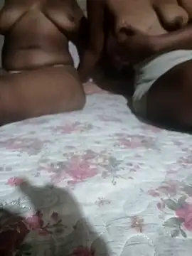 Snapshot of Dee-n-Dee_nyash chatting on 02.22.26 Dee-n-Dee nyash online show from 02.22.26