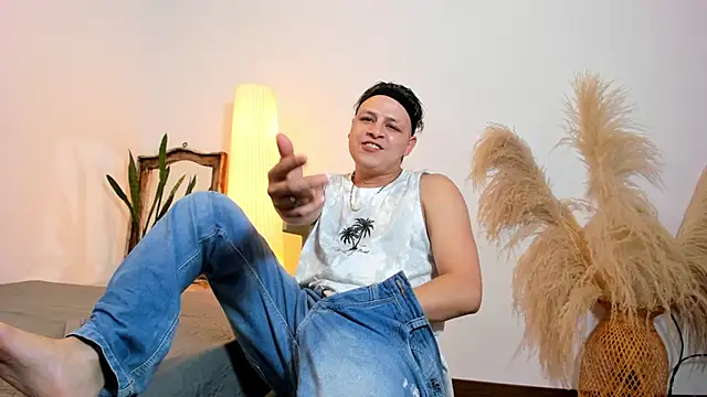 Snapshot of SamJoness_ chatting on 02.26.26 SamJoness online show from 02.26.26