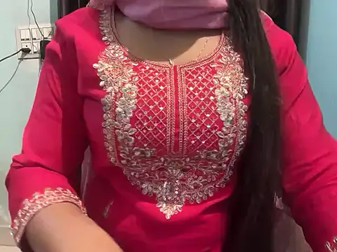 Snapshot of Avneet_kaurr1 chatting on 03.01.26 Avneet kaurr1 online show from 03.01.26