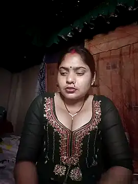 Snapshot of Aanushaka chatting on 03.16.26 Aanushaka online show from 03.16.26