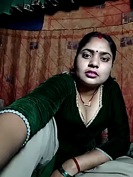 Snapshot of Aanushaka chatting on 03.21.26 Aanushaka online show from 03.21.26