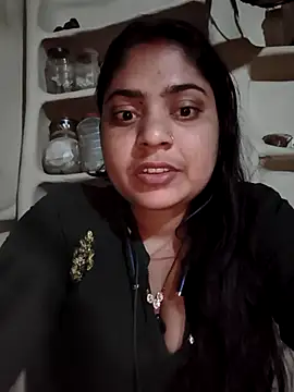 Snapshot of Aanushaka chatting on 04.09.26 Aanushaka online show from 04.09.26