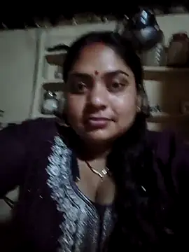 Snapshot of Aanushaka chatting on 04.17.26 Aanushaka online show from 04.17.26