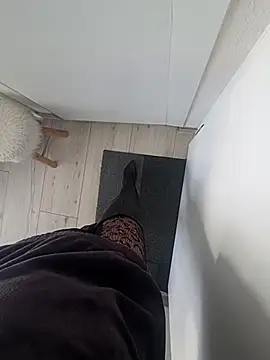 Heels Suisse online show from 03.09.26