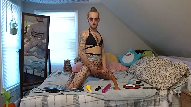 Snapshot of SPICY_KITTY69 chatting on 03.01.26 SPICY KITTY69 online show from 03.01.26