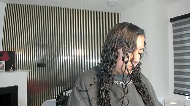 Snapshot of paulys_ chatting on 06.26.26 paulys online show from 06.26.26