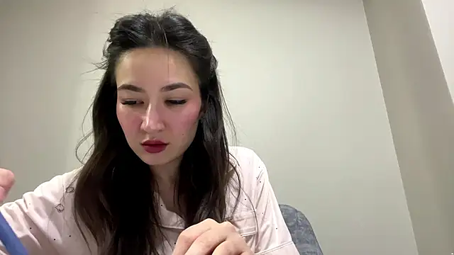 Snapshot of AleciaGeidner chatting on 02.24.26 AleciaGeidner online show from 02.24.26