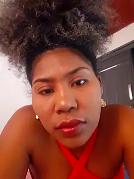 Snapshot of MarySweetieHot chatting on 02.28.26 MarySweetieHot online show from 02.28.26