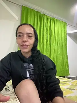 Maluxx333 online show from 02.25.26