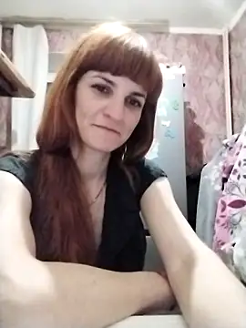 Snapshot of YaroslavaLester chatting on 04.30.26 YaroslavaLester online show from 04.30.26