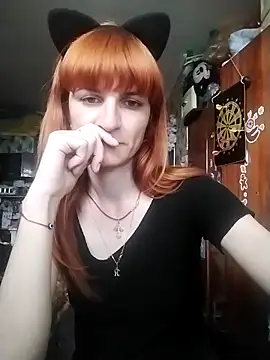 Snapshot of YaroslavaLester chatting on 06.03.26 YaroslavaLester online show from 06.03.26