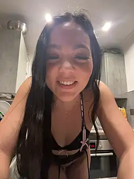 Snapshot of HiddenHalo1 chatting on 03.01.26 HiddenHalo1 online show from 03.01.26