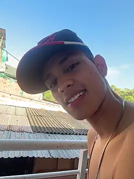 Snapshot of HarryGaze chatting on 02.26.26 HarryGaze online show from 02.26.26