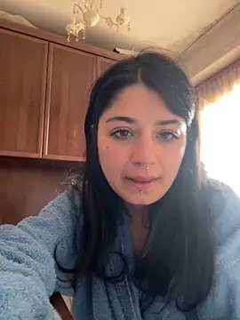 Snapshot of maryzoe05 chatting on 03.27.26 maryzoe05 online show from 03.27.26