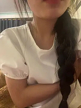 Snapshot of Rio-cute chatting on 06.19.26 Rio-cute online show from 06.19.26