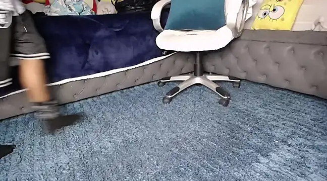 dirty 27cms online show from 02.09.25