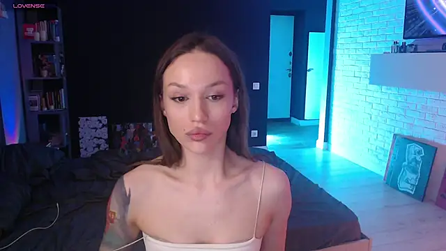 Snapshot of Jade_Amore chatting on 05.06.26 Jade Amore online show from 05.06.26