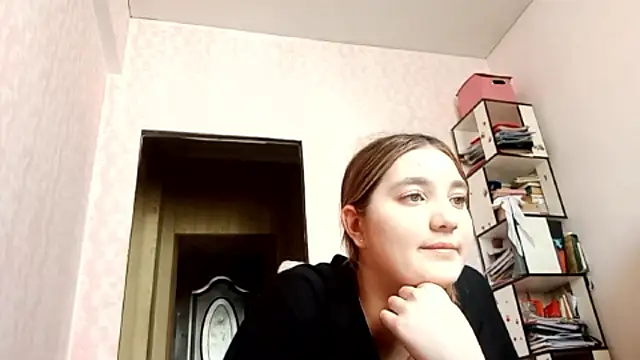 Snapshot of JanineThielman chatting on 03.28.26 JanineThielman online show from 03.28.26