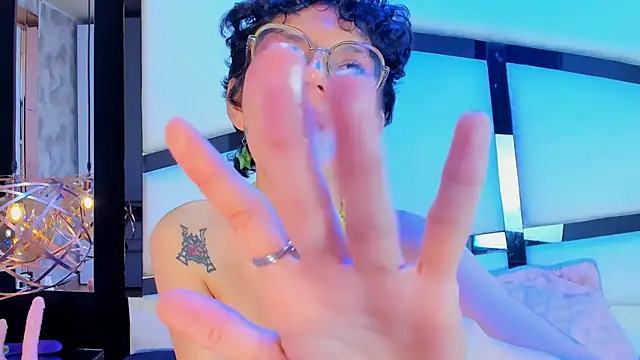 Calioperoux online show from 03.05.26