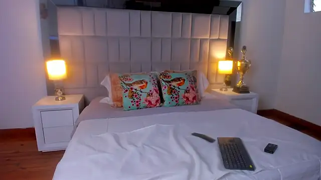 Snapshot of Tiffanyy_Lam chatting on 03.02.26 Tiffanyy Lam online show from 03.02.26