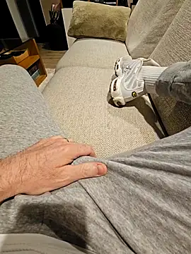 Snapshot of Kiffeur2Tn chatting on 02.22.26 Kiffeur2Tn online show from 02.22.26