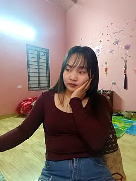 Myna5790 online show from 03.28.26