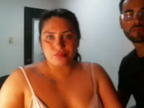 Snapshot of lia_and_cris chatting on 02.24.26 lia and cris online show from 02.24.26