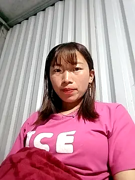 Snapshot of Xuka-xx chatting on 02.25.26 Xuka-xx online show from 02.25.26