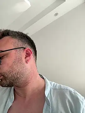 Snapshot of berkay977 chatting on 06.06.26 berkay977 online show from 06.06.26