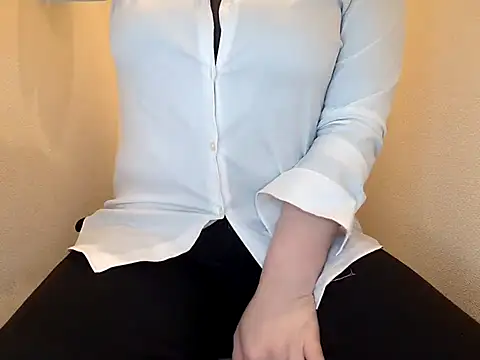 emi chan 7 online show from 04.30.26