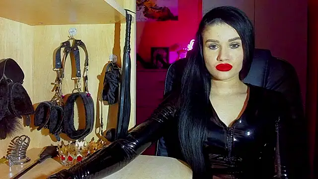 Snapshot of KristiTopxx chatting on 02.11.26 KristiTopxx online show from 02.11.26