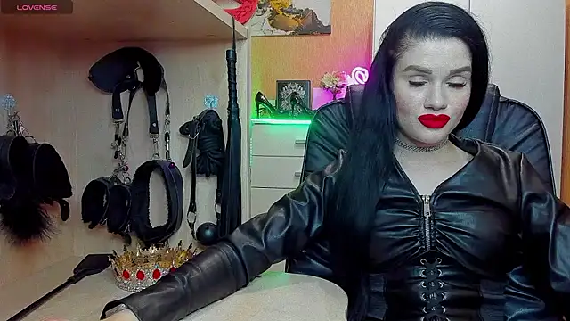 Snapshot of KristiTopxx chatting on 05.21.26 KristiTopxx online show from 05.21.26