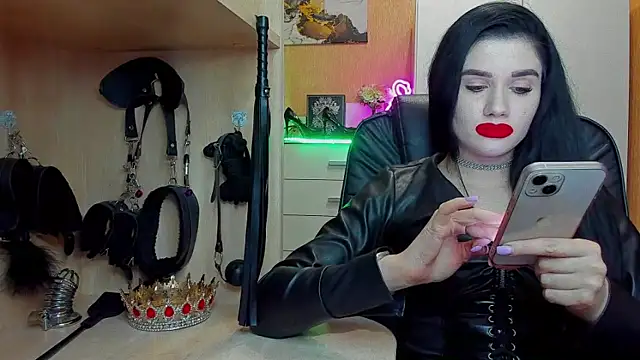 Snapshot of KristiTopxx chatting on 05.31.26 KristiTopxx online show from 05.31.26