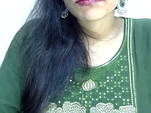 Neha Sharma2 online show from 04.17.26