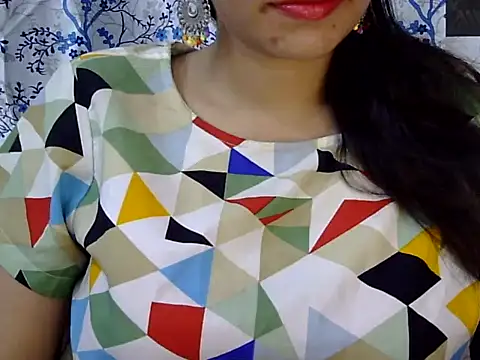 Snapshot of Neha_Sharma2 chatting on 06.19.26 Neha Sharma2 online show from 06.19.26