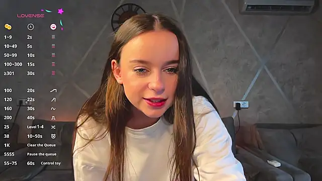 Snapshot of Lizy_Lu chatting on 03.03.26 Lizy Lu online show from 03.03.26