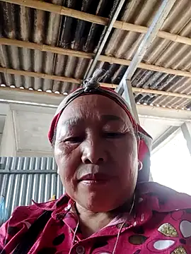 heesuu11 online show from 03.04.26