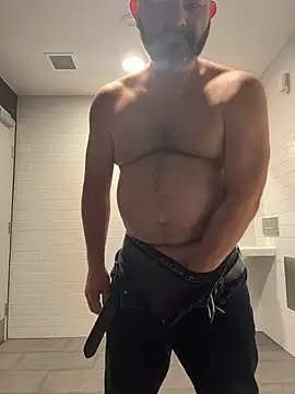 chubbylittlesecret online show from 04.15.26